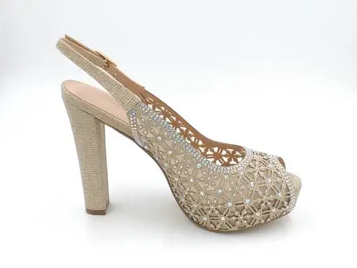 Naisten Juhlakengät Menbur Kulta 5 Naisten Juhlakengät Menbur Kulta - Image 3