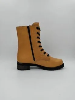 Naisten Nilkkurit Vintro Keltainen -NAISTEN KENGÄT tuotesivu NaistennilkkuritVintrokeltainen 8669478088 8579cb232eb4e9b960a6bb67b2ff1e84 3