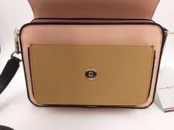 TH Olkalaukku Tommy Hilfiger Multi -NAISTEN KENGÄT tuotesivu OlkalaukkuTommyHilfigermulti 8719862800575 7ddf8c917ea569a82cbe92c7a377649a 4