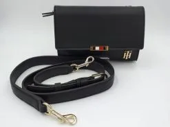 TH Pikkulaukku Tommy Hilfiger Musta -NAISTEN KENGÄT tuotesivu PikkulaukkuTommyHilfigermusta 8719862802395 5adc423411c381f4d97e08d4cd7d49ac 5